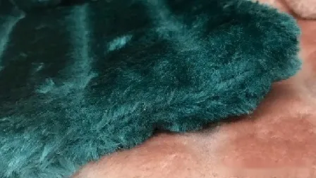 Custom Water Filling Hot Water Bottle 2L Rubber Hot Water Bag with Christmas Knitted Cover