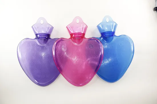 Heart Shaped PVC Hot Warmer Hot Water Bottle with Faux Fur Cover 1.2L Capacity for Gift and Personal Use 